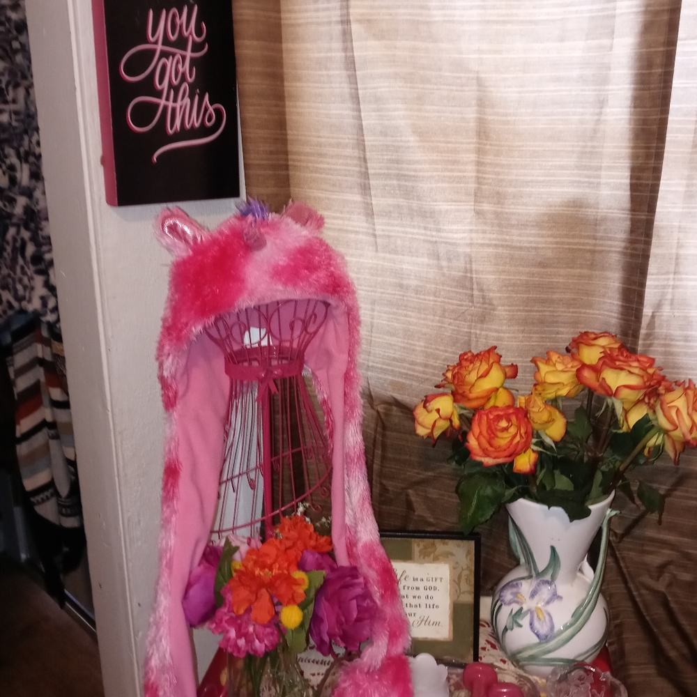 SOLD- Child Unicorn hat built in scarf and gloves. - Picture 2 of 4